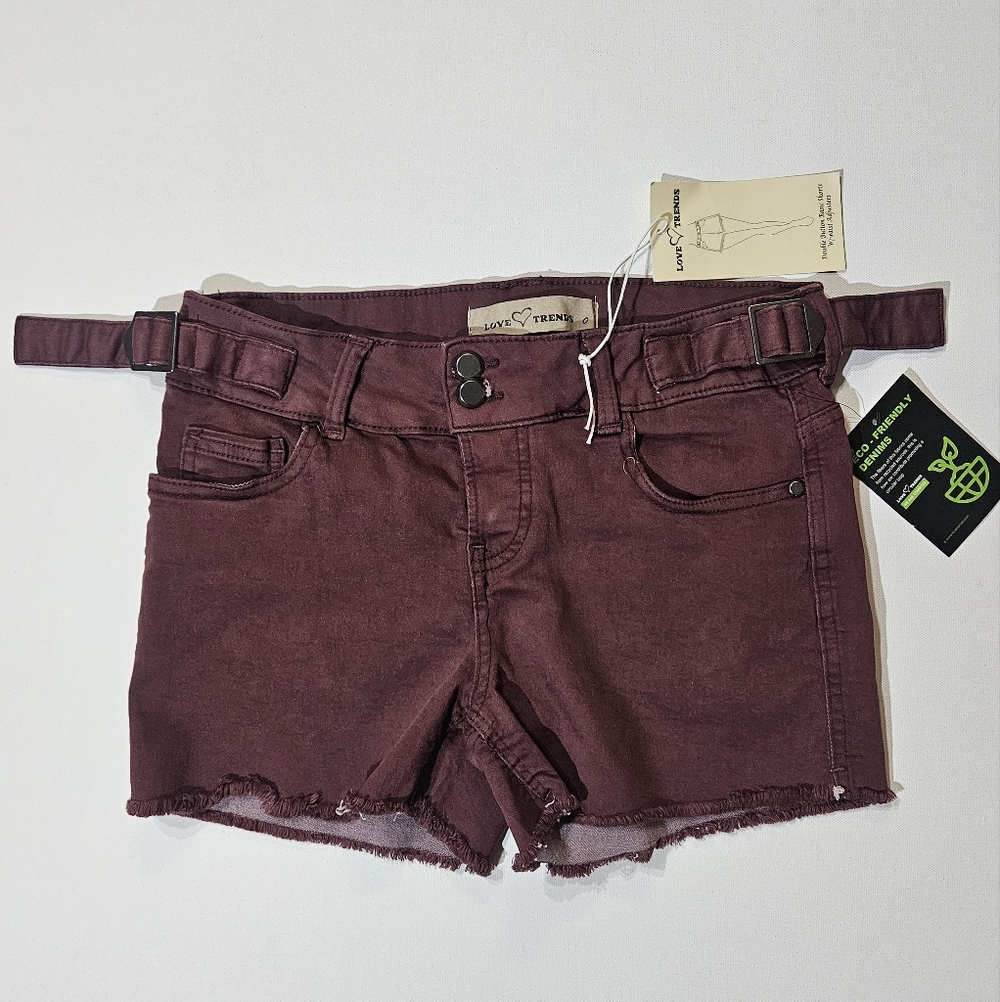 NWT Love Trends Cutoff Denim Shorts Juniors Size‎ 0 Maroon Burgundy Frayed Hem
